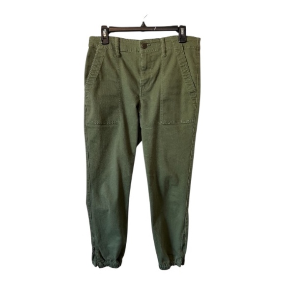👖 EUC++ CABI Women’s Green Compass Jogger Utility Pants | Size 4 (Runs Big) - Picture 1 of 9